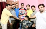 नवनियुक्त जज परीक्षित को सामाजिक संस्थाओ के पदाधिकारियों ने किया सम्मानित।