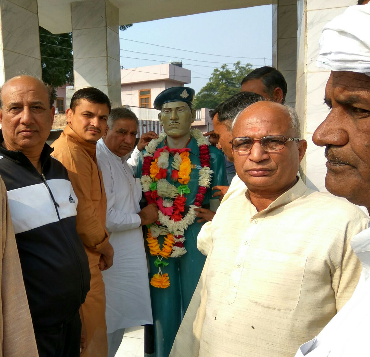 शहीदों का सदा ऋणी रहेगा राष्ट्र: कर्मबीर
