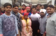 कोमल सैनी को गोल्ड मेडल जीतने पर प्रधान शेखर सैनी ने  किया सम्मानित