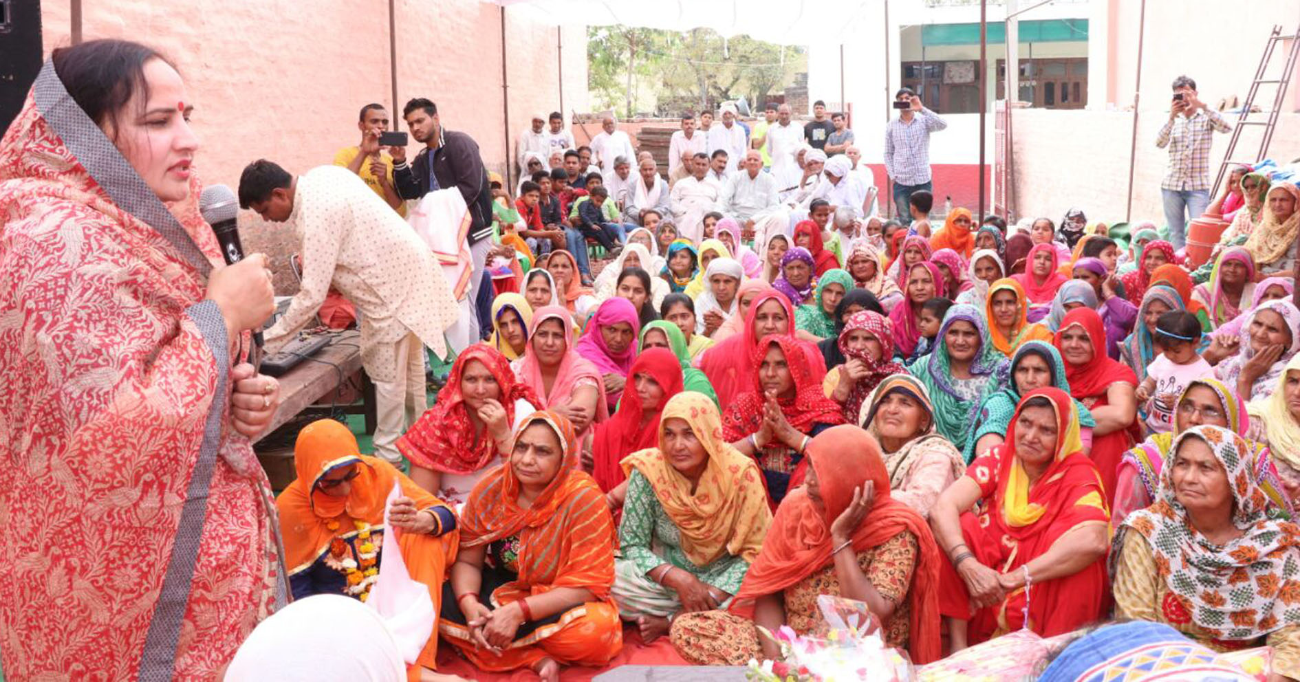 बेटियों को शिक्षित करने व कन्या भ्रूण हत्या व दहेज प्रथा जैसी बुराईयों पर रोक लगाने से ही महिलाओं के सशक्त होने का मार्ग होगा प्रशस्त: डॉ. नीना सतपाल राठी
