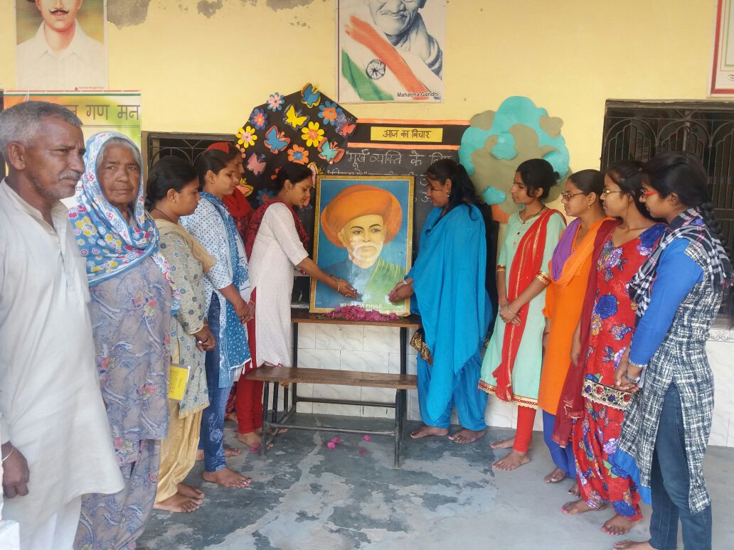 महात्मा ज्योतिबाफुले को मिले भारत रत्न--सरिता सैनी