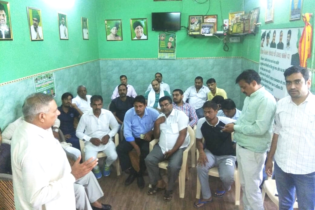 जेल भरो आंदोलन बेरी की अनाज मंडी में 3 को: कर्मबीर * कर्मबीर बोले- भाजपा की कथनी व करनी में है भारी अंतर