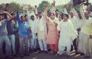 सतपाल राठी व डा. नीना राठी की अगुवाई में सैंकड़ों की संख्या में कार्यकर्ता लंबे वाहनों के काफिले के साथ पहुंचे रैली में