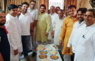 हर मैट्रो स्टेशन पर होगा पूर्व सीएम चौधरी भूपेंद्र सिंह हुड्डा का जोरदार स्वागत -पूर्व सीएम हुड्डा की 8 जुलाई को होने वाली जनसभा को लेकर कार्यकर्ताओं व आमजन में उत्साह -वरिष्ठ कांग्रेसी नेता सतपाल राठी ने लोगों को दिया जनसभा का न्यौता -पूर्व सीएम के भतीजे मोनू हुड्डा ने जनसभा की तैयारियों को लेकर कांग्रेसी नेताओं के साथ किया मंथन