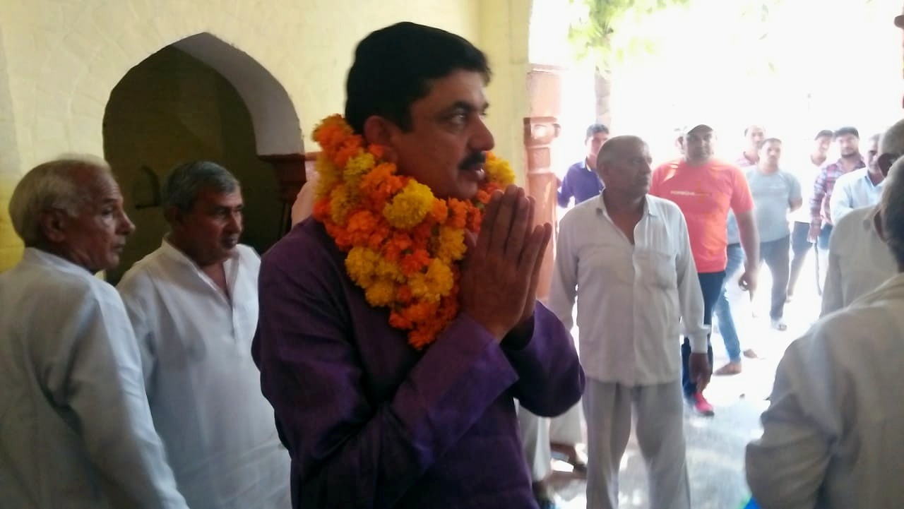 अब गरीबों का ईलाज छोटे, बड़े हॉस्पिटल में होगा फ्रीः- बिजेन्द्र दलाल