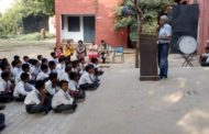 शहर के रेलवे रोड स्थित राजकीय वरिष्ठ माध्यमिक विद्यालय में छात्रों को बच्चों के अधिकार एवं सुरक्षा विषय पर जागरूक करवाने हेतु उपमंडल विधिक सेवाएं समिति के सदस्य सत्येंद्र दहिया व अधिवक्ता कुलविंदर देशवाल एवं प्रवेश देशवाल के द्वारा दी गई कानूनी जानकारी।