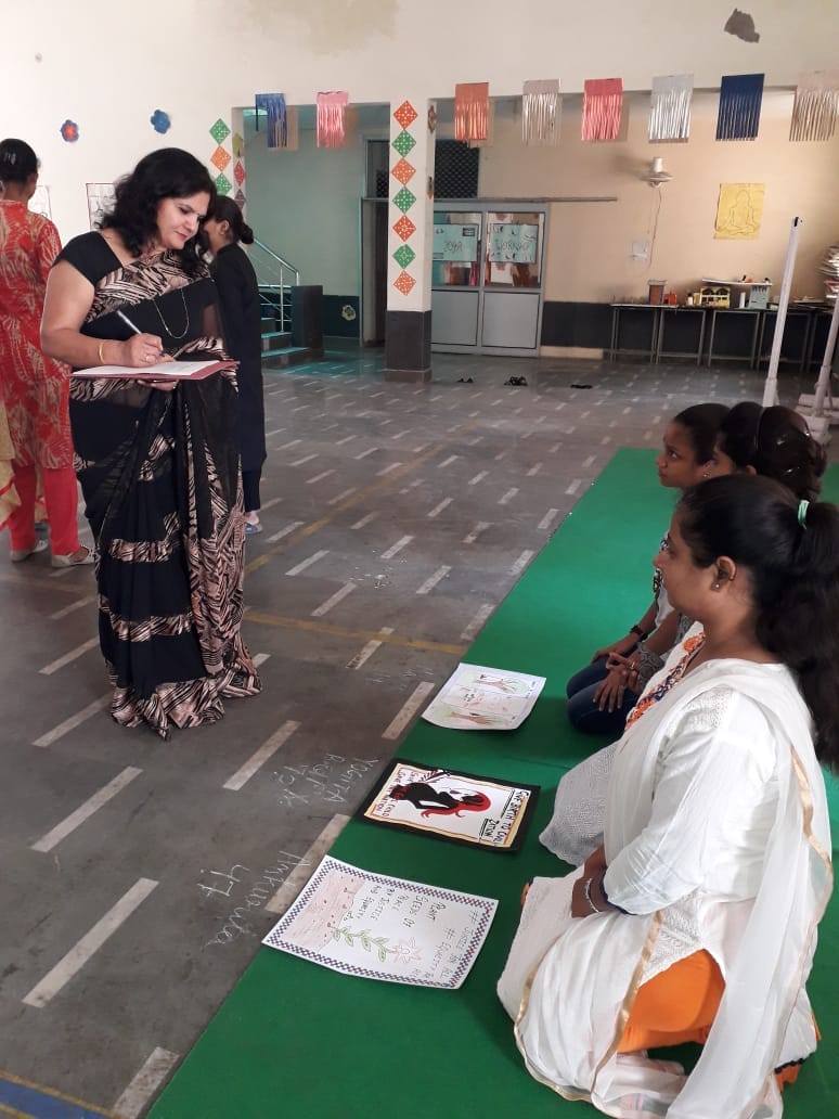 वैश्य बी.एड. कॉलेज, बहादुरगढ़ में बी.एड. प्रथम वर्ष की छात्राओं की कराई गई प्रतिभा खोज प्रतियोगिता।