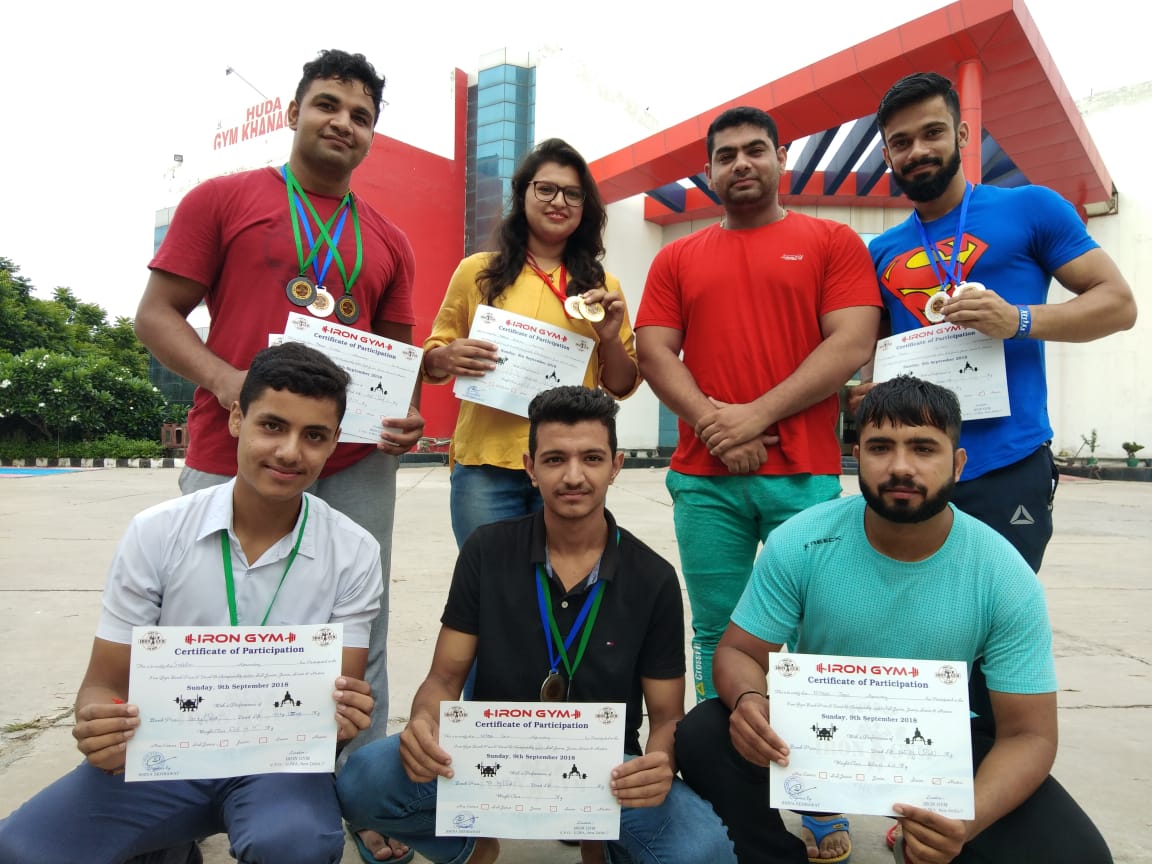 दिल्ली में हुई प्रतियोगिता में छाए बहादुरगढ़ के हुडा जिमखाना क्लब के खिलाड़ी।