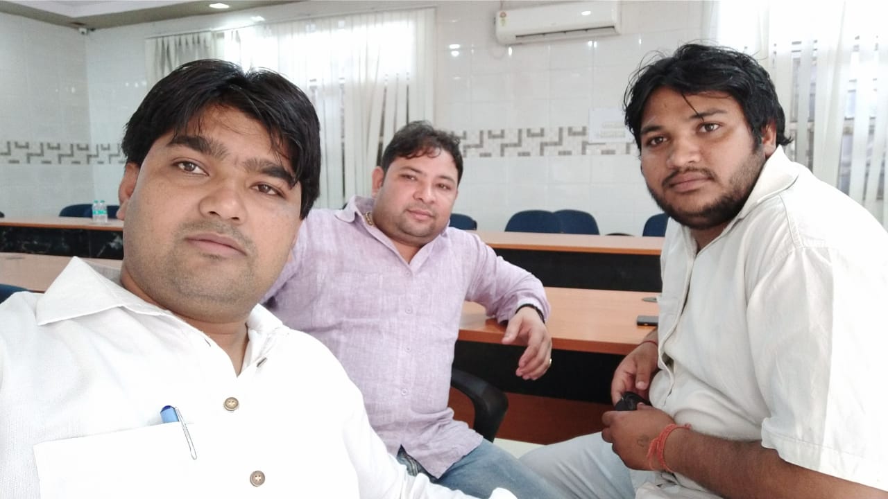 दूसरों पर झूठा लांछन लगाने से पहले अपने गिरेबान में झांके