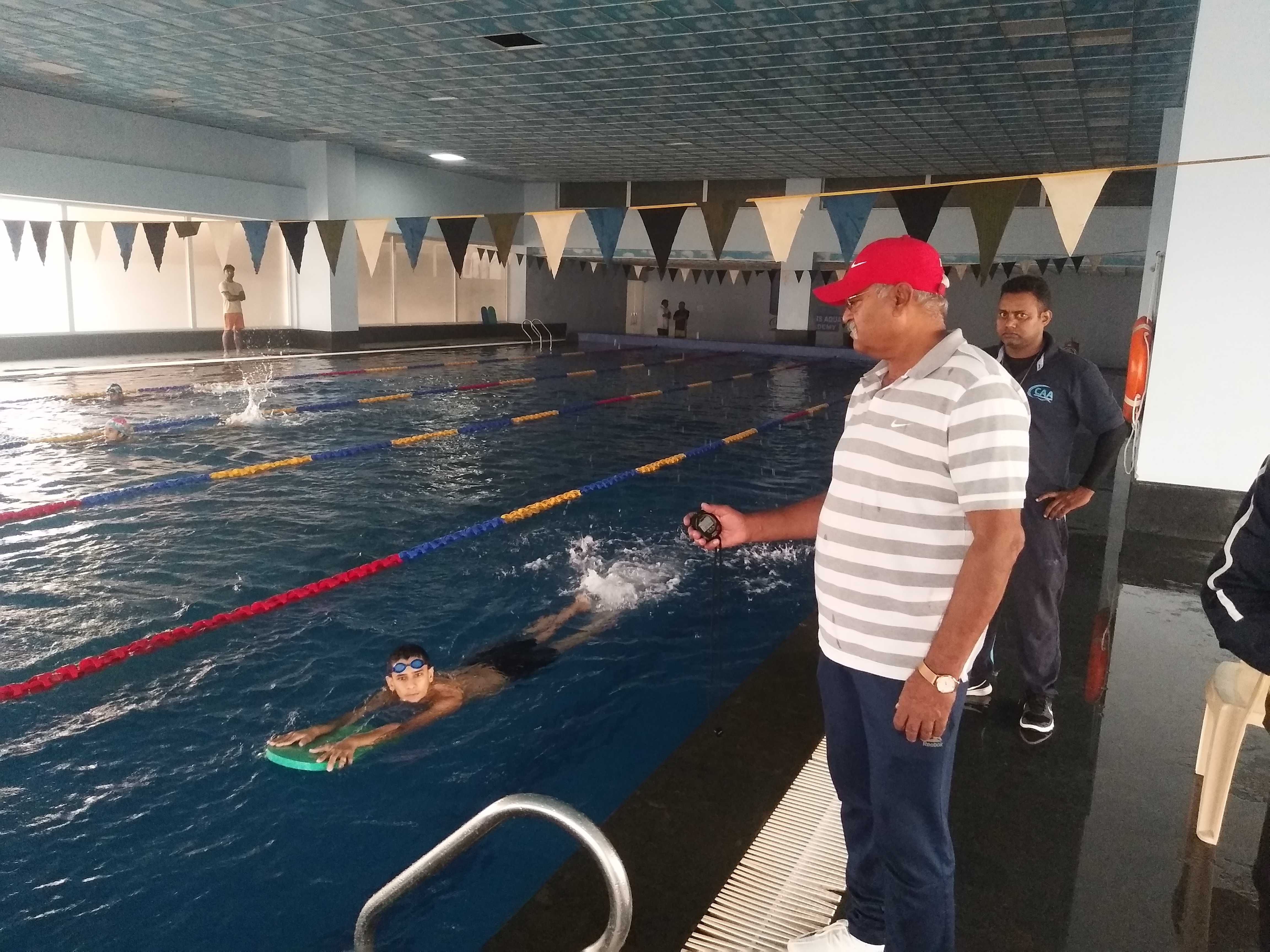 हरियाणा के तैराकों को इंटरनेशनल लेवल के लिये तैयार करने में जुटे योगेश कगाथ्रा, भारतीय तैराकी टीम के पूर्व कोच योगेश कगाथ्रा जुड़े चैम्पियनस एक्वेटिक एकेडमी से, हरियाणा स्वीमिंग एसोसिएशन के दिशानिर्देश पर तैराकों को तैयार कर रही है एकेडमी, अमेरिकन स्वीमिंग कोचेज एसोसिएषन से सर्टीफाई कोच है योगेश कगाथ्रा