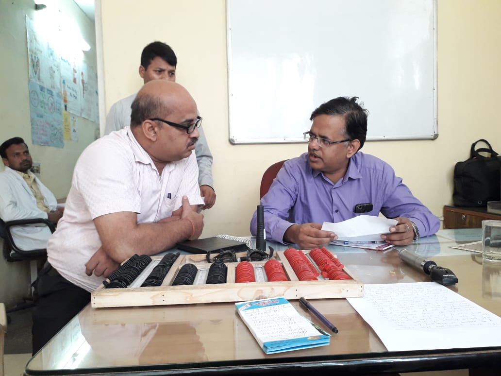 जे इंस्टिट्यूट ऑफ़ मेडिकल साइंसेस जीवन ज्योति हॉस्पिटल के सहयोग से सूर्या रोशनी लिमिटेड कंपनी में अधिकारियों व कर्मचारियों के लिए एक नि:शुल्क नेत्र जांच शिविर का किया गया आयोजन।