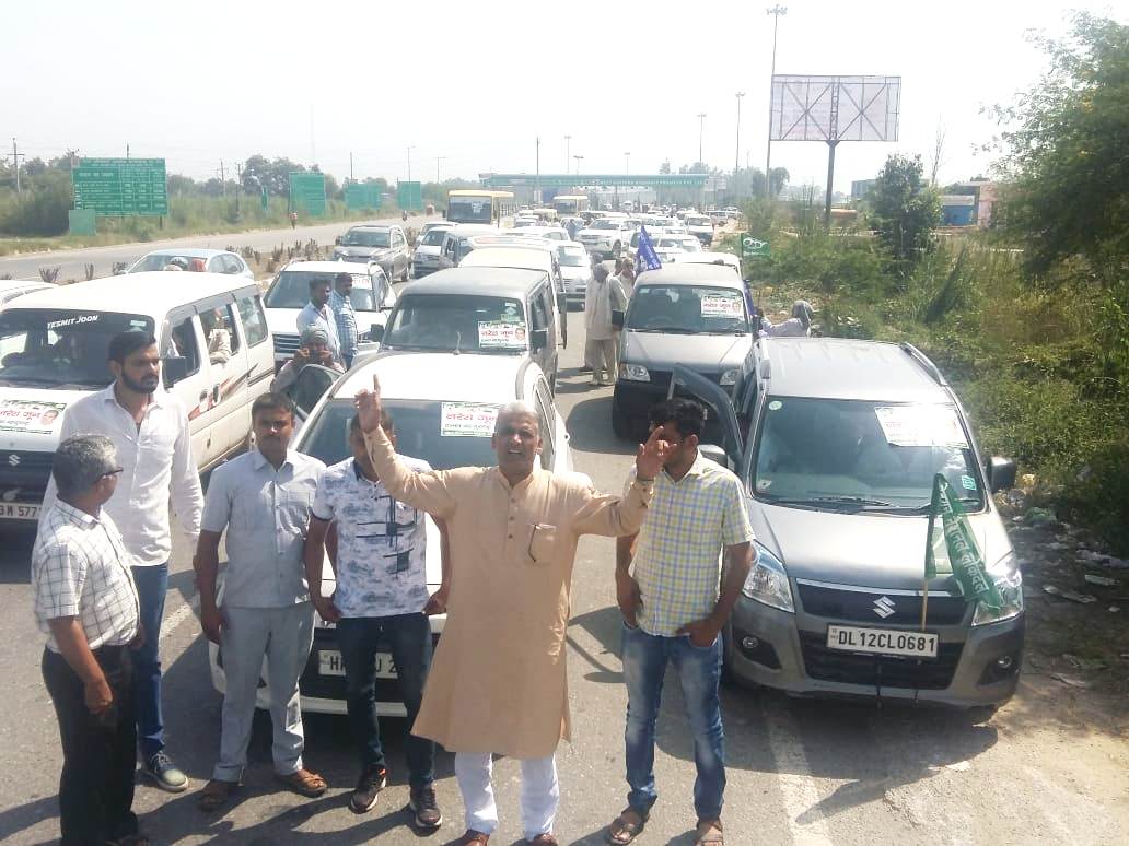 नरेश जून 250 वाहनों का काफिला लेकर कार्यकताओं के साथ गोहाना रैली में पहुंचे * भाजपा व कांग्रेस की नींद उड़ा देगी गोहाना रैली: नरेश जून
