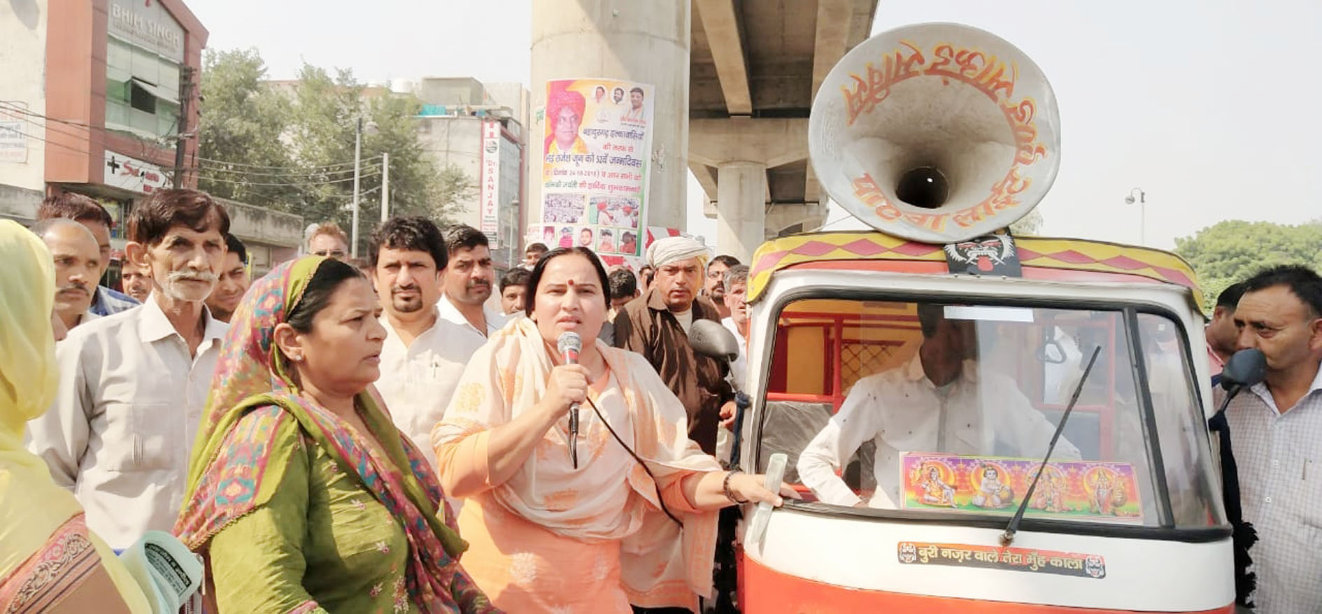 हठधर्मिता व दमनकारी नीति से कर्मचारियों की आवाज दबा रही सरकार : डा. नीना सतपाल राठी -प्रदेश महिला कांग्रेस की वरिष्ठ उपाध्यक्ष डा. नीना सतपाल राठी ने हड़ताली कर्मचारियों का किया समर्थन -कहा, इवेंट मैनेजमेंट तक सीमित होकर रह गई है भाजपा की झूठी व जुमलों वाली सरकार