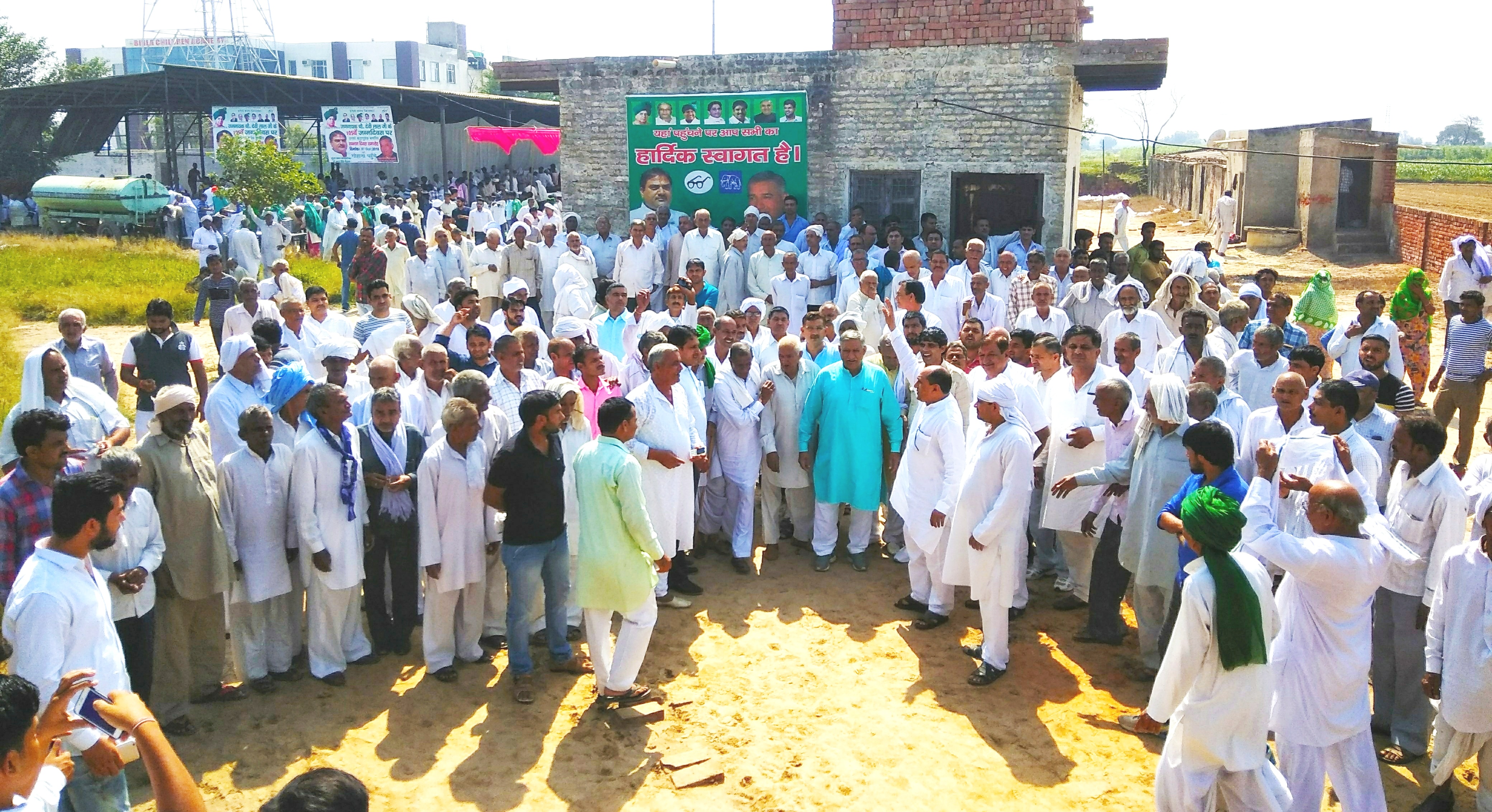 गोहाना रैली से होगा सत्ता परिवर्तन का आगाज: कर्मबीर राठी * पूर्व चेयरमैन कर्मबीर राठी हजारों कार्यकर्ताओं के साथ गोहाना रैली में पहुंचे