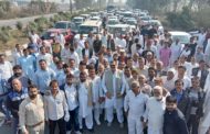 राजेंद्र जून हजारों कार्यकर्ताओं के साथ बरवाला जन क्रांति यात्रा रैली में पहुंचे * राजेंद्र जून बोले- जनविरोधी भाजपा सरकार से भूपेन्द्र हुड्डा दिला सकते है निजात * 2019 में केंद्र व हरियाणा में बनेगी कांग्रेस की सरकार