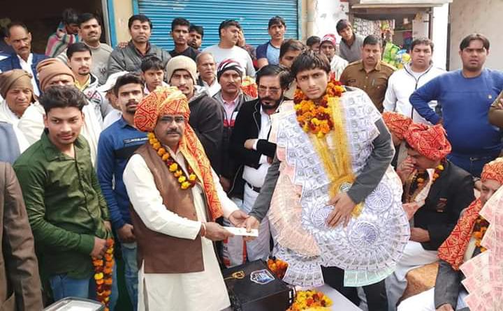 कुश्ती में गोल्ड मेडल जीतकर अनिल पहलवान ने बढ़ाया प्रदेश का गौरव : सतीश छिकारा