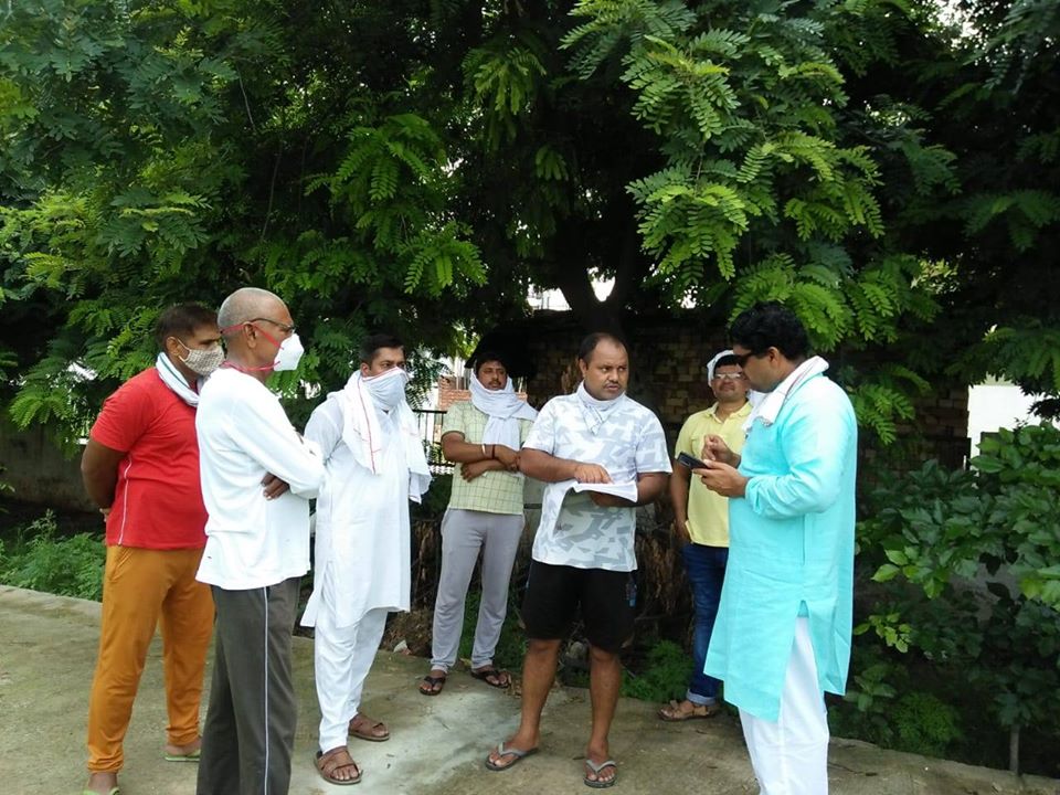 पार्षद सैनी ने सुनी वार्ड के लोगो की समस्याएं