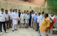 पूर्व चेयरमैन रवि खत्री ने राम मंदिर निर्माण पर लड्डू बाँटकर खुशी मनाई