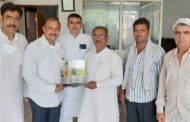 जनहित की मांगों को बुलंद कर रहे सतीश छिकारा का प्रयास सराहनीय : भाजपा जिला अध्यक्ष विक्रम कादयान, किसान नेता सतीश छिकारा ने भाजपा जिला अध्यक्ष विक्रम कादयान को स्मृति चिह्नन भेंट कर किया सम्मानित