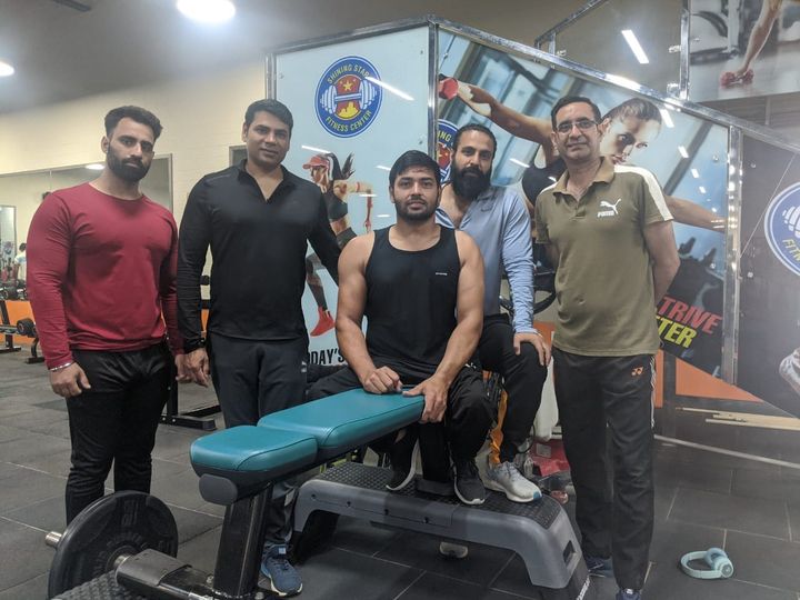 दिव्यांग खिलाड़ी अनिल कादयान ने पैरा एथलेटिक्स चैंपियनशिप 2021 में हासिल किए 3 पदक